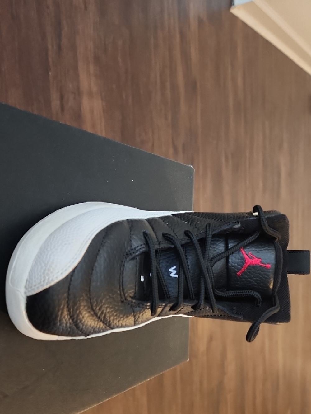 Jordan Kids Black and White Retro Basketball Shoes - Picture 3 of 5